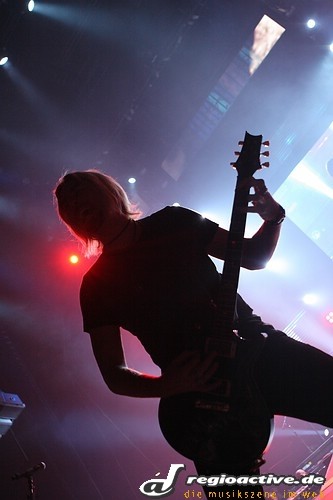 Nickelback live in Köln, 2008
Foto: Thomas Galambos